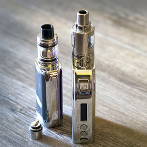 E-CIGARETTE